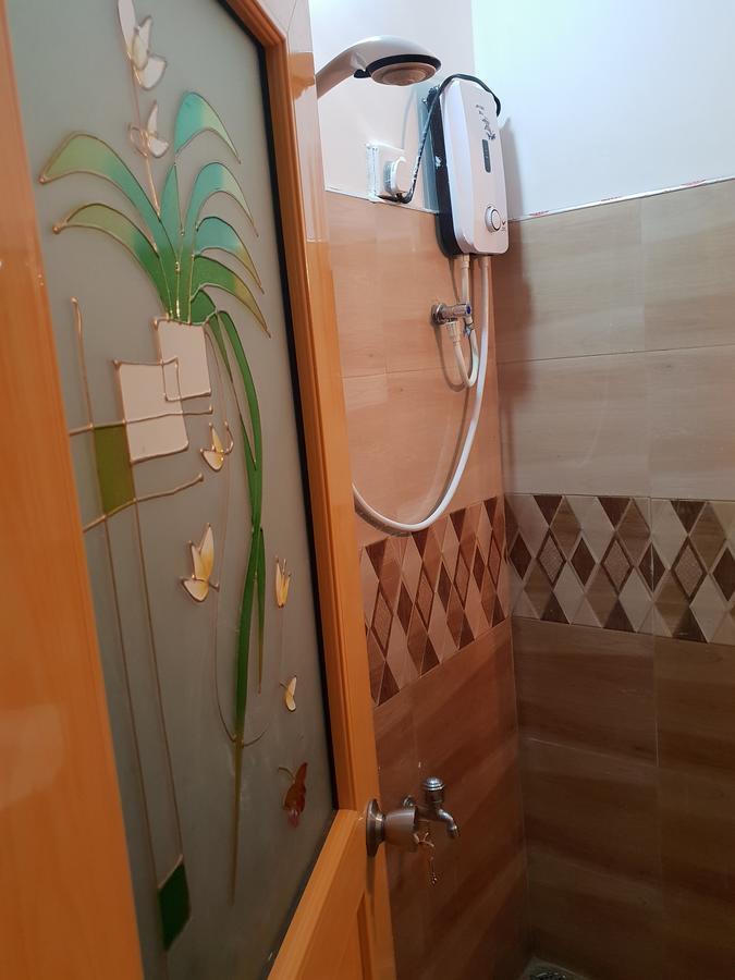 Bed and Breakfast Adannz Елла Екстер'єр фото